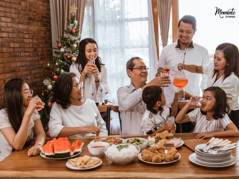 Family Tradition Examples for Family Reunion