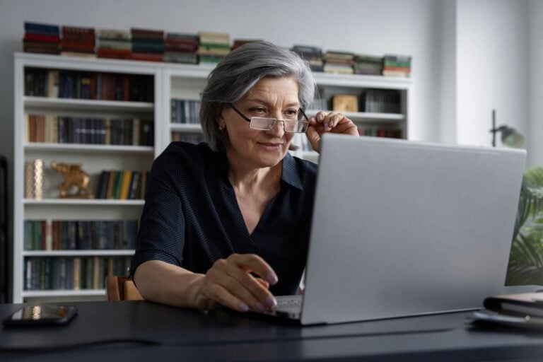 5 Steps to Turn Memories into Books with AI